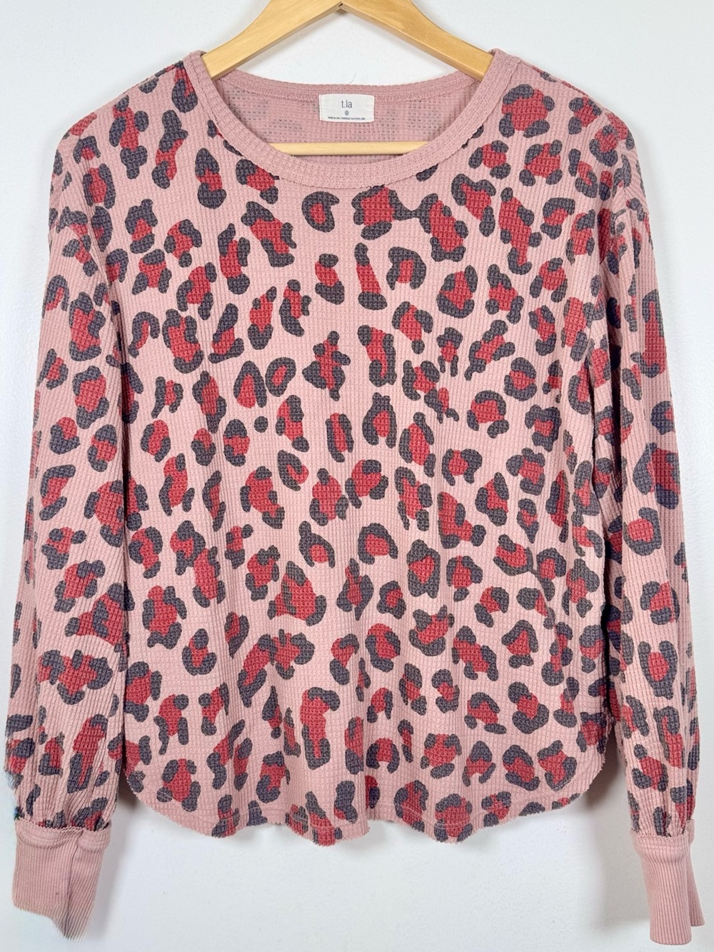 Anthropologie T.La Dolly Thermal Top rose Leopard Waffle Knit Women’s small EUC
